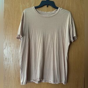 American Eagle Outfitters Light Beige Short Sleeve Tee
